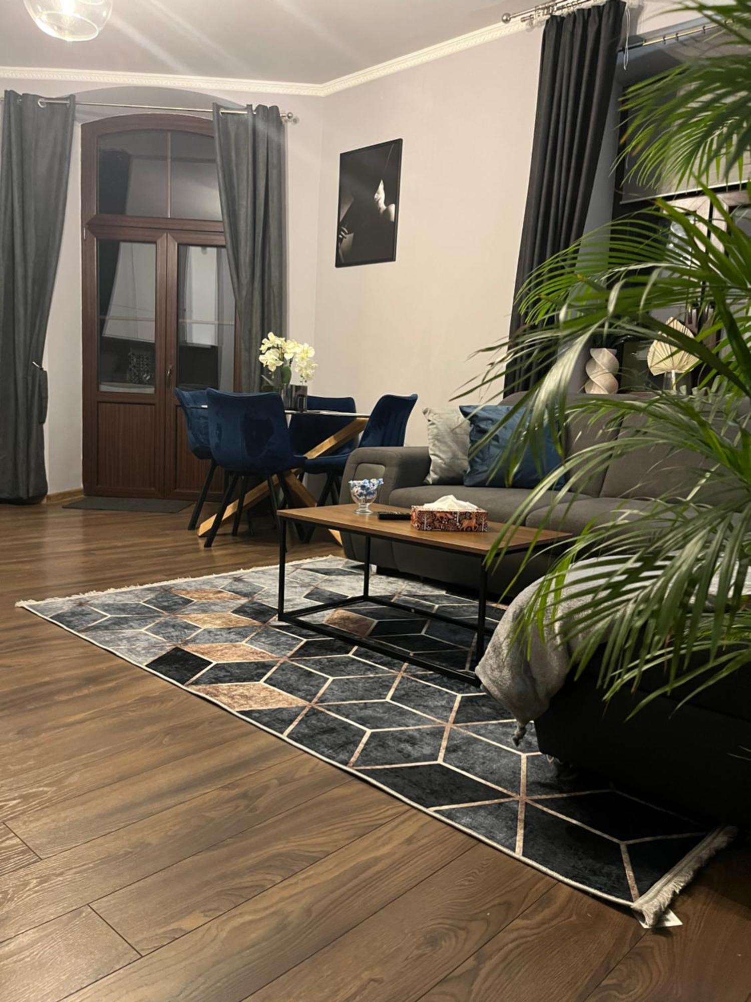 Apartamenty Luczkowskiego Z Widokiem Na Studnie 4 Chełm Esterno foto